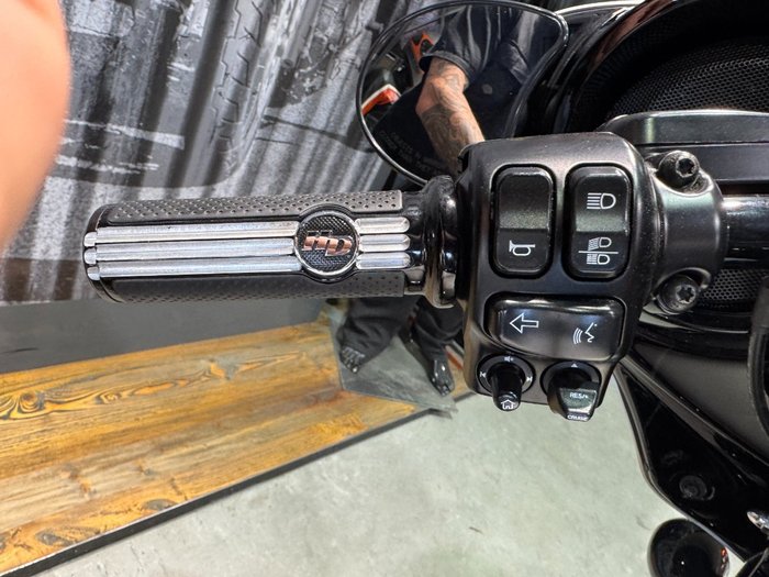 2018 Harley-davidson FLHXS STREET GLIDE SPECIAL Bonneville Salt Denim