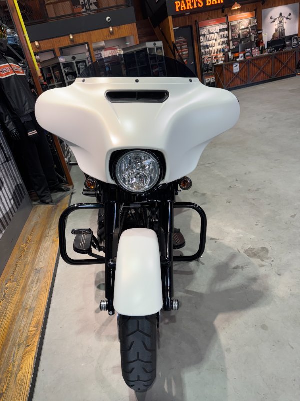 2018 Harley-davidson FLHXS STREET GLIDE SPECIAL Bonneville Salt Denim