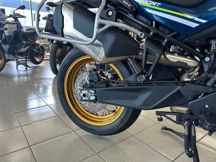 2022 CFMOTO 800MT Touring MT Blue