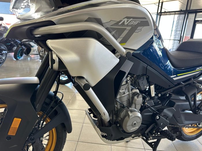 2022 CFMOTO 800MT Touring MT Blue