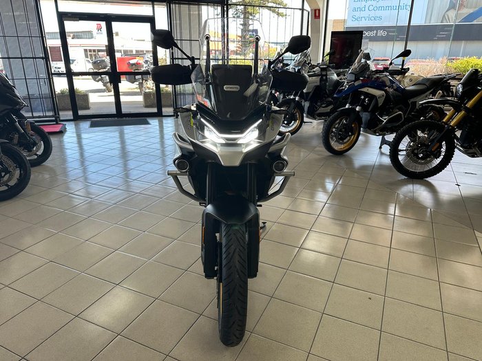 2022 CFMOTO 800MT Touring MT Blue
