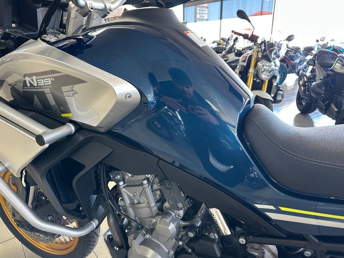 2022 CFMOTO 800MT Touring MT Blue