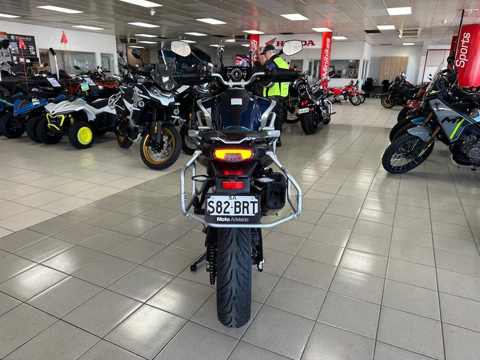 2022 CFMOTO 800MT Touring MT Blue