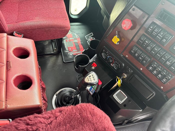 2019 Western Star 4864Fs2 Truck & Dog Trailer 20M Pbs Combo In Stock Now! White