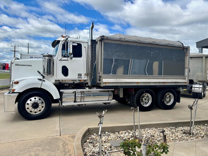 2019 Western Star 4864Fs2 Truck & Dog Trailer 20M Pbs Combo In Stock Now! White