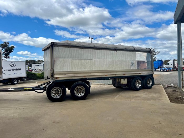 2019 Western Star 4864Fs2 Truck & Dog Trailer 20M Pbs Combo In Stock Now! White