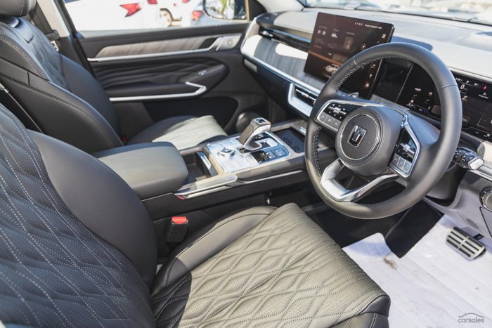 2025 GWM Tank 500 Ultra Hi4-T PHEV