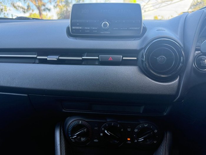 2014 Mazda 2 Neo DJ Series Soul Red