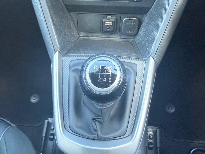 2014 Mazda 2 Neo DJ Series Soul Red