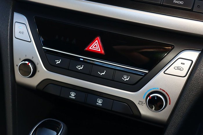 2017 Hyundai Elantra Active