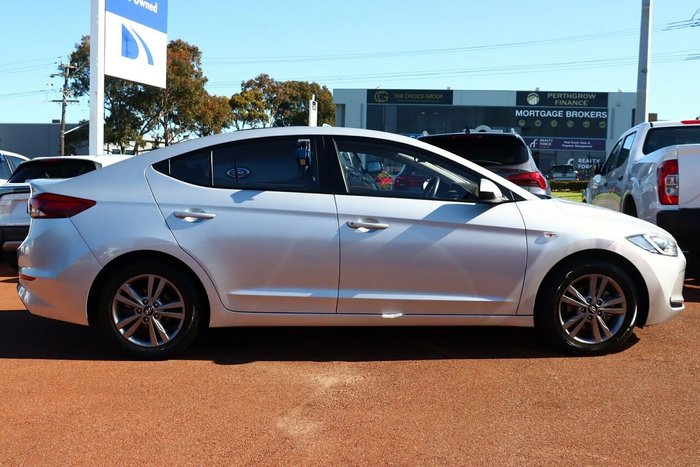 2017 Hyundai Elantra Active