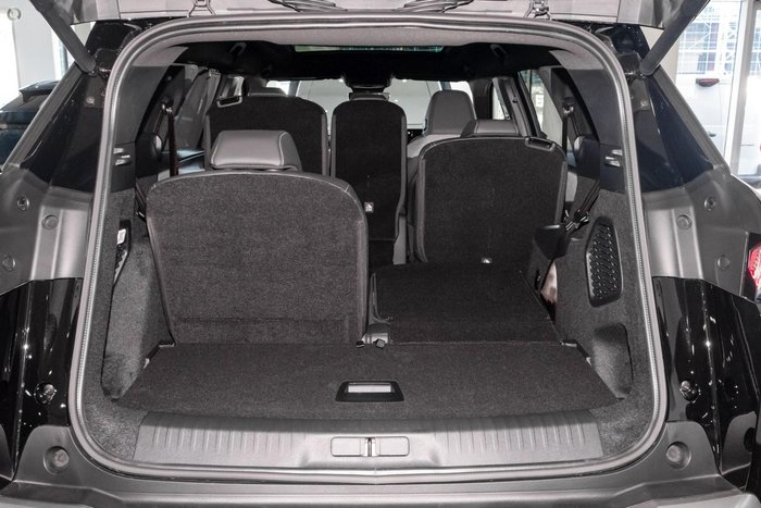 2025 Peugeot 5008 GT Premium Hybrid P74 MY25 Nera Black