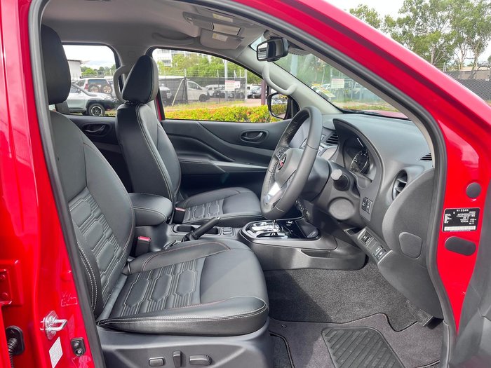 2025 Nissan Navara PRO-4X