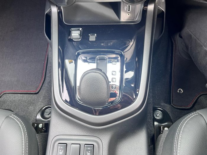 2025 Nissan Navara PRO-4X