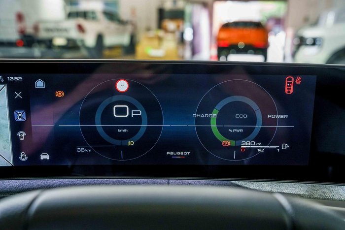 2025 Peugeot 5008 GT Premium Hybrid P74 MY25 Titanium Grey