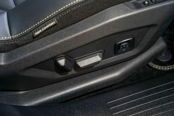 2025 Peugeot 5008 GT Premium Hybrid P74 MY25 Titanium Grey