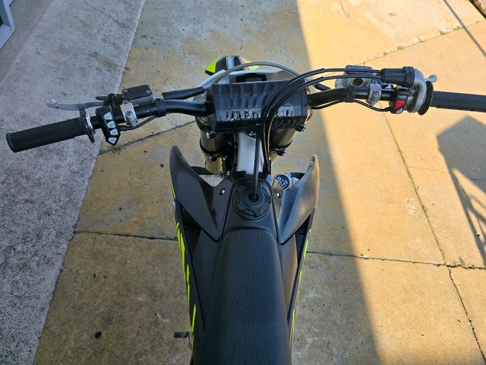 2024 Triumph TF 250-X Black