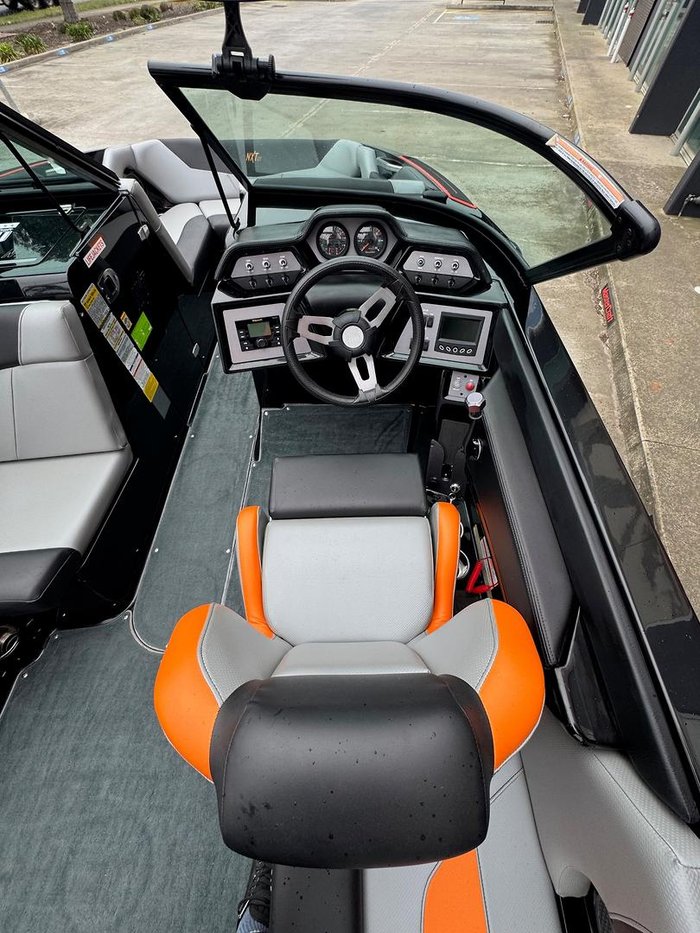 2020 MasterCraft NXT20