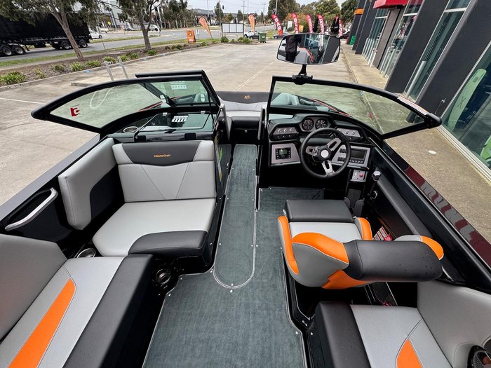2020 MasterCraft NXT20