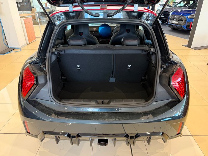 2024 MINI Cooper JCW Favoured