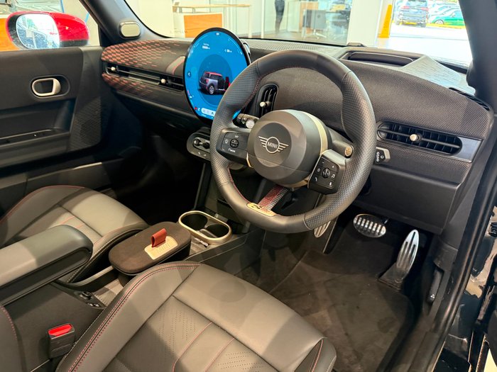 2024 MINI Cooper JCW Favoured