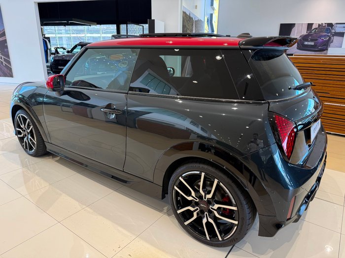 2024 MINI Cooper JCW Favoured