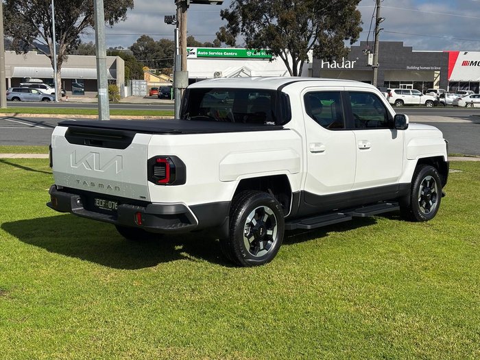 2025 Kia Tasman SX+
