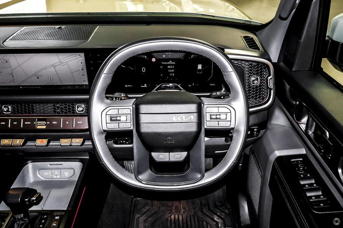 2025 Kia Tasman SX+