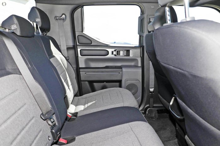 2025 Kia Tasman S