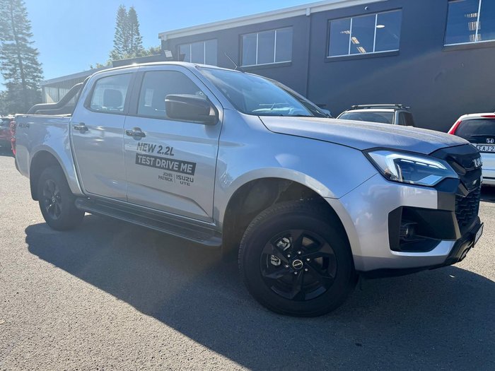 2025 Isuzu D-MAX X-RIDER