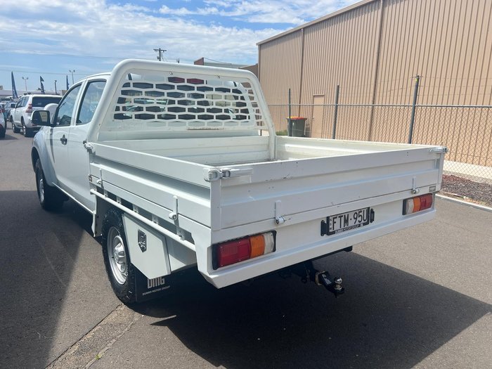 2017 Isuzu D-MAX SX High Ride MY17 4x2 Splash White