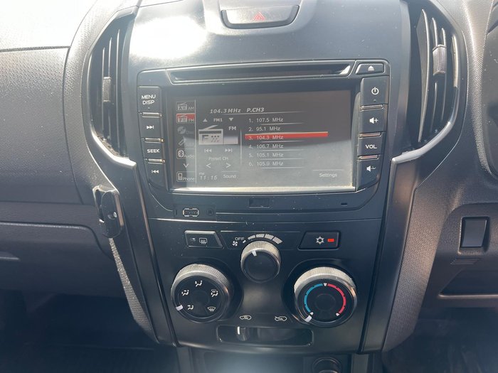 2017 Isuzu D-MAX SX High Ride MY17 4x2 Splash White