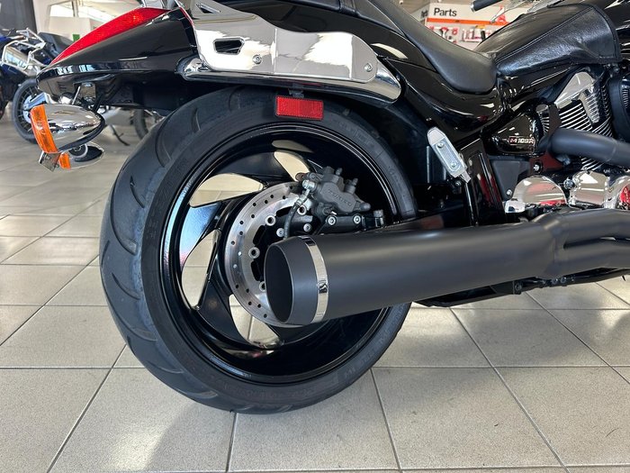 2009 Suzuki Boulevard M109R (VZR1800) Boulevard Black