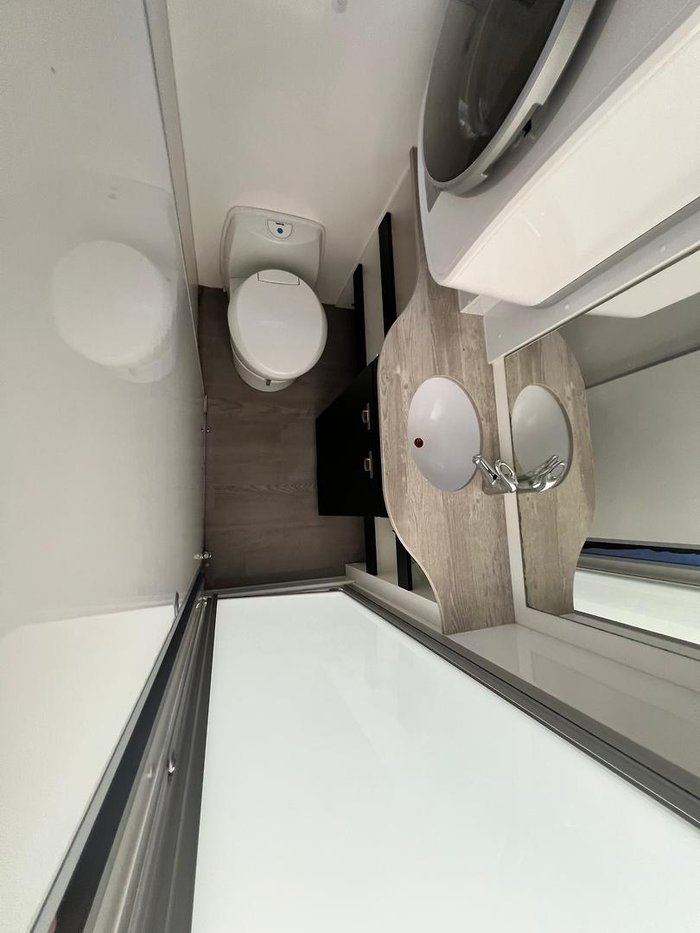 2022 Windsor Daintree