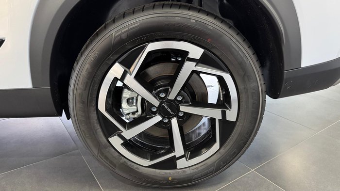 2025 Jaecoo J7 Track