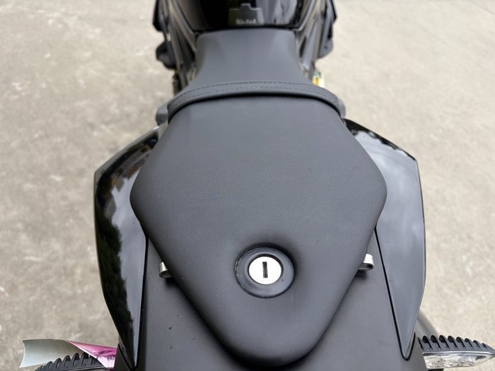 2019 BMW Motorrad S 1000 R BLACK