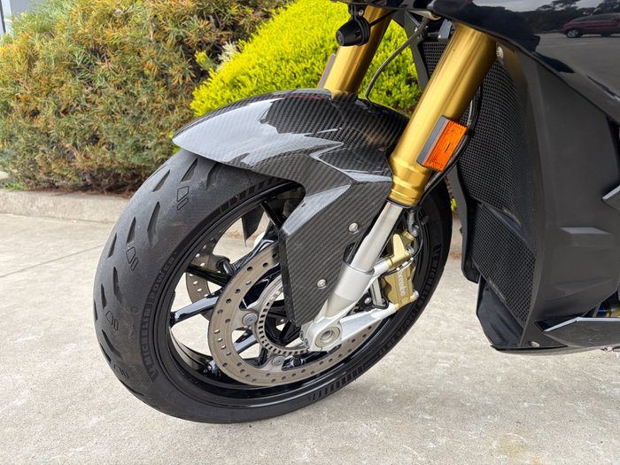2019 BMW Motorrad S 1000 R BLACK