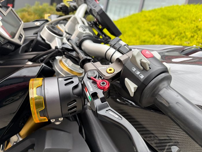 2019 BMW Motorrad S 1000 R BLACK