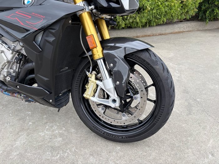 2019 BMW Motorrad S 1000 R BLACK
