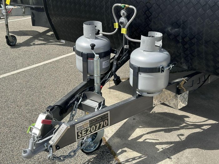 2025 Supreme 1990_R_K1e3_T Sunray 19'9