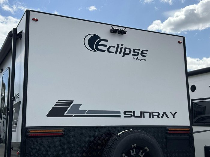 2025 Supreme 1990_R_K1e3_T Sunray 19'9