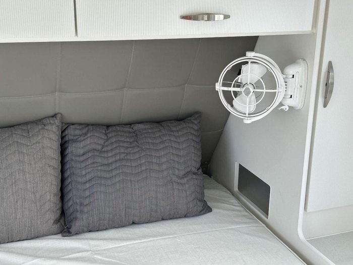 2025 Supreme 1990_R_K1e3_T Sunray 19'9