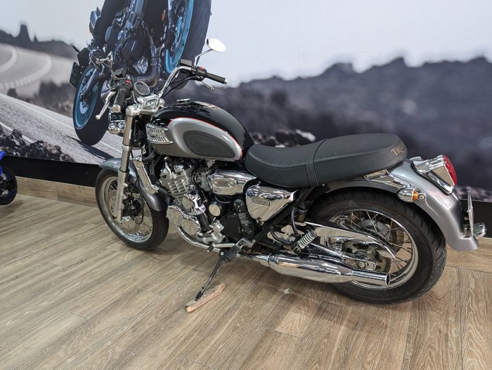 2003 Triumph THUNDERBIRD Black