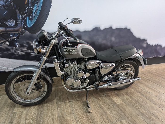 2003 Triumph THUNDERBIRD Black