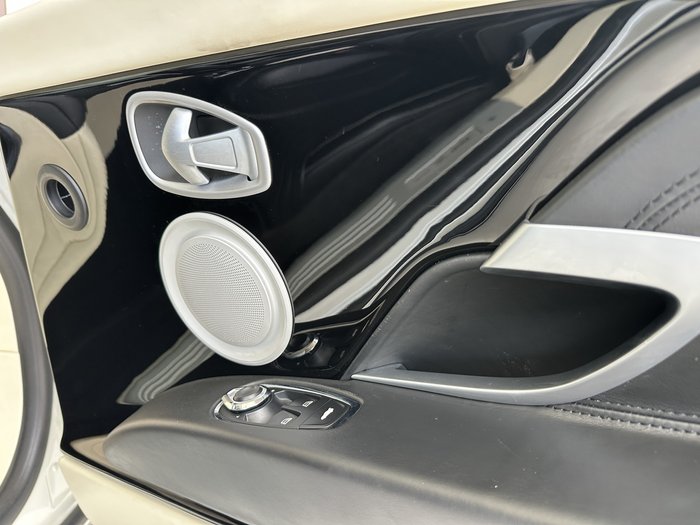 2017 Aston Martin DB11 Launch Edition