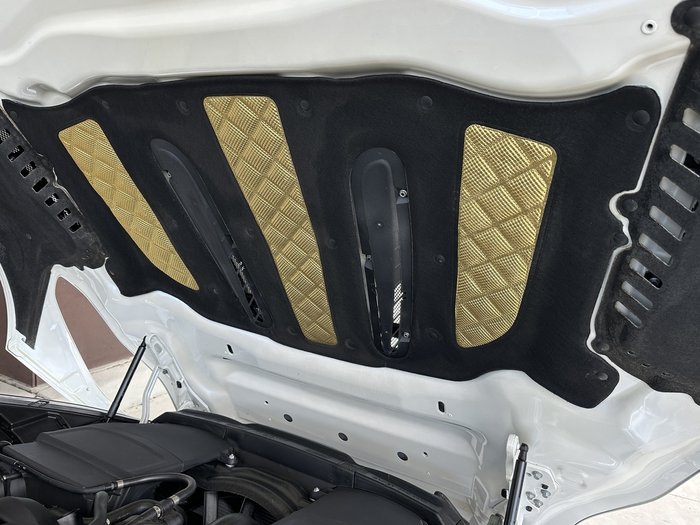 2017 Aston Martin DB11 Launch Edition