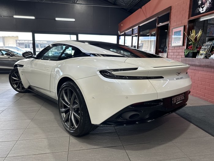 2017 Aston Martin DB11 Launch Edition