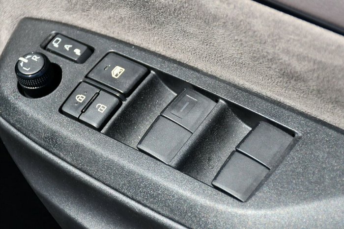 2022 Toyota Yaris ZR Hybrid