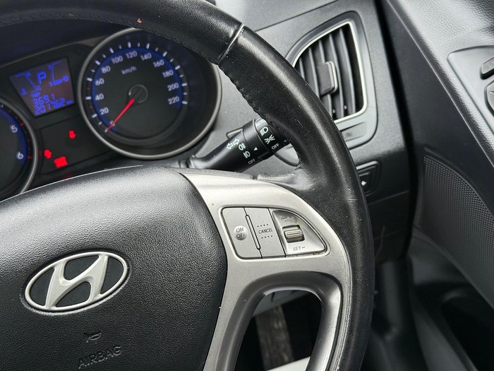 2011 Hyundai ix35 Highlander LM MY11 AWD Phantom Black