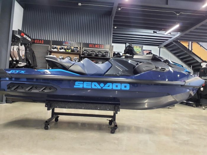 2025 SEA-DOO GTX 230